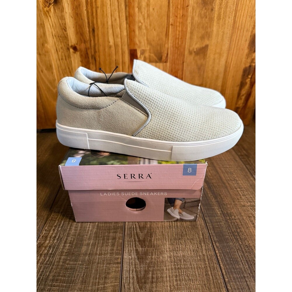 Serra Suede Slip On Sneakers Sz. 8 New Light Gray